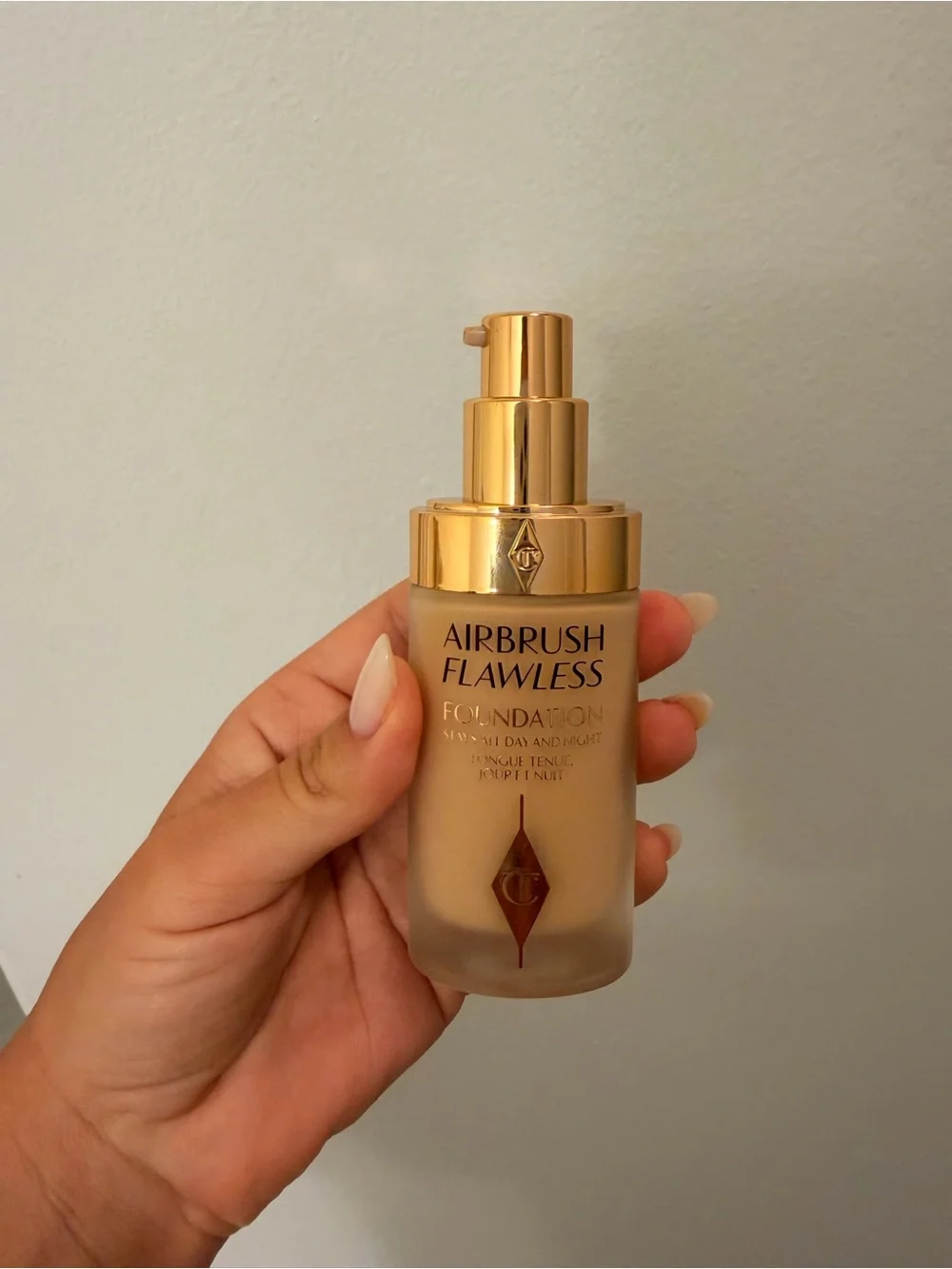 Charlotte Tilbury Airbrush Flawless Foundation — Warm Chaud